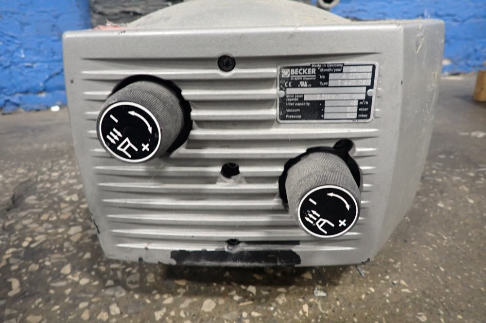 Becker VT 4.40 Used Vacuum Pumps | CNC Router Store
