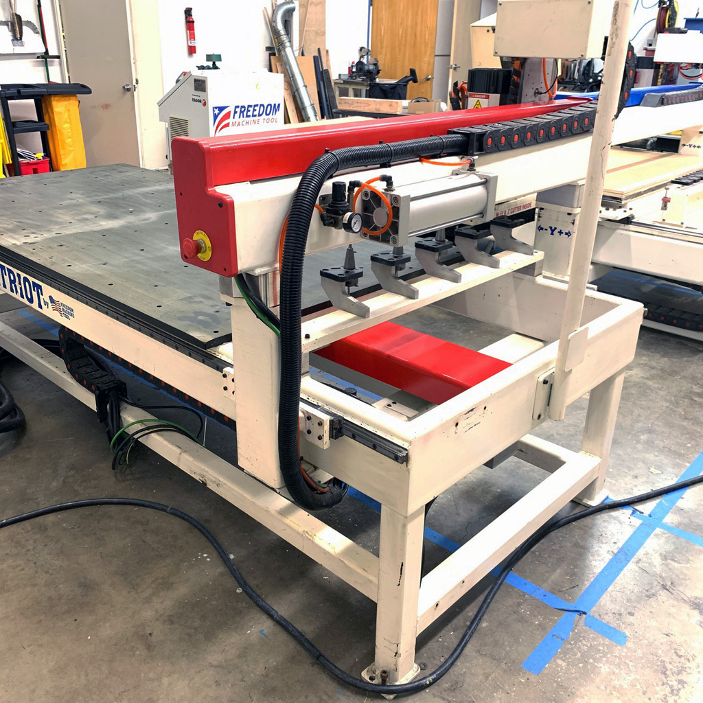 FREEDOM MACHINE TOOL C622 Used 3 Axis CNC Routers | CNC Router Store
