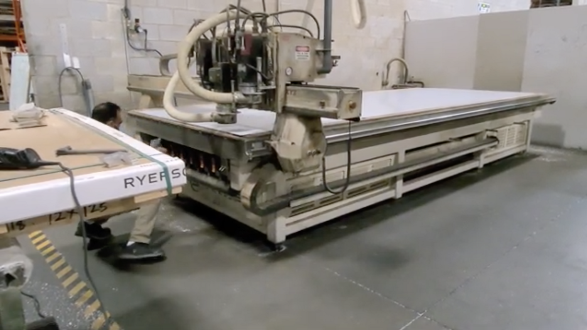 2010 AXYZ 6x16 Used 3 Axis CNC Routers | CNC Router Store