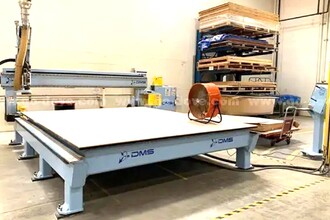 2017 DMS 8055-11-MON Used 3 Axis CNC Routers | CNC Router Store (2)