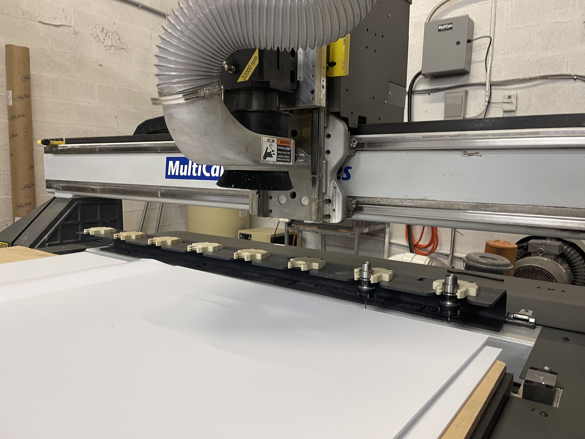 2015 MULTICAM 3000 204-R Used 3 Axis CNC Routers | CNC Router Store