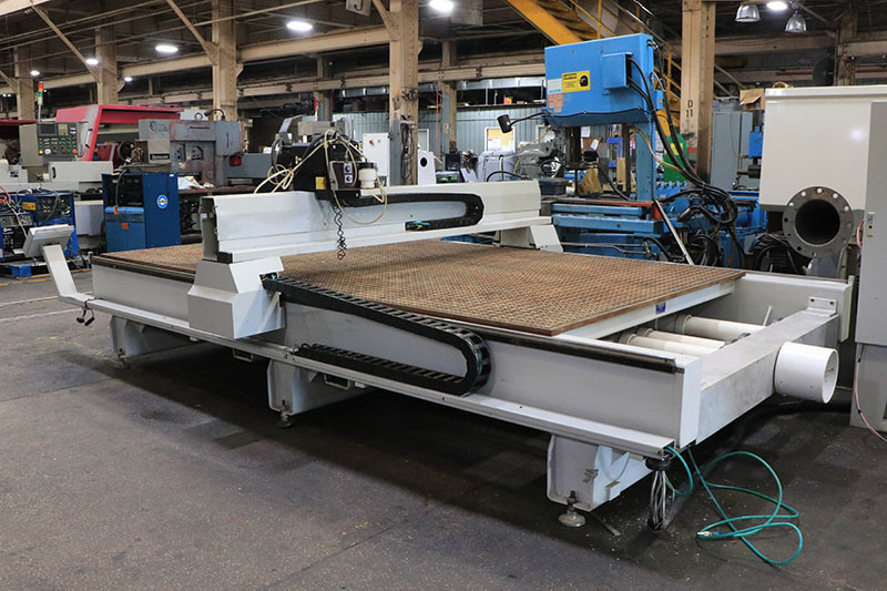 2000 MULTICAM MG305 Used 3 Axis CNC Routers | CNC Router Store